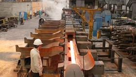 Dây chuyền cán thép tự động của Nhà máy cán thép Thái Trung, Công ty cổ phần gang thép Thái Nguyên. (Ảnh: Hoàng Nguyên/TTXVN)