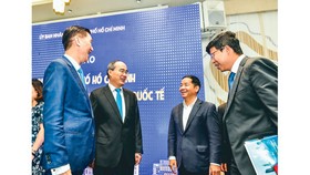 Ông Nguyễn Thành Phong, Chủ tịch UBND TPHCM: Nhanh chóng bắt nhịp xu thế mới của thế giới