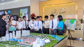 Khi nguồn cung bị thiếu hụt giá bất động sản dễ bị đẩy lên cao.