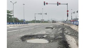 Yêu cầu xử lý dứt điểm 2 nút giao lên cao tốc Đà Nẵng - Quảng Ngãi
