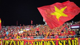 Khuyến cáo sử dụng phương tiện công cộng khi đi cổ vũ cho đội tuyển bóng đá Việt Nam