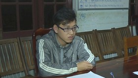 Tạm giữ đối tượng khống chế, dâm ô nữ sinh trong nhà vệ sinh