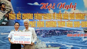 Ngay trong lễ phát động chương trình “SATRA vì biển đảo quê hương” năm 2018, SATRA đã hỗ trợ gần 325 triệu đồng cho Bộ Tư lệnh Vùng 2 Hải quân để trang bị hệ thống lọc nước
