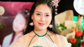 Sao mai Huyền Trang hóa thân thành Kiều trong Đóa sen ngời