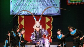 Giải “cơn khát” nguồn nhân lực cho hát bội