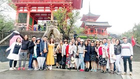 Nhộn nhịp tour Giáng sinh, năm mới 2020 và Tết Nguyên đán
