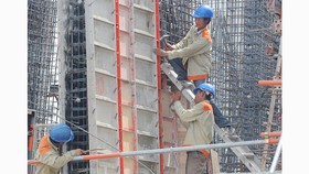 Nhiều doanh nghiệp nợ bảo hiểm xã hội chưa bị xử lý, vì sao?