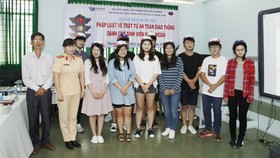 Tuyên truyền luật giao thông cho sinh viên người nước ngoài