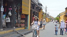 Hội An hướng đến mục tiêu xây dựng thành phố của xe đạp và xe điện