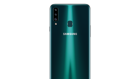 Galaxy A20s với màu xanh ngọc lục ấn tượng