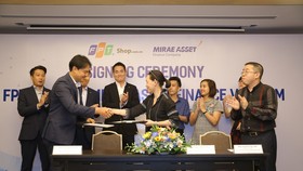 FPT Shop và Mirae Asset Finance Vietnam ký kết thỏa thuận hợp tác toàn diện