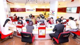 The merger of PGBank into HDBank has been approved since early 2019 but so far it has not happened. (Photo: SGGP)