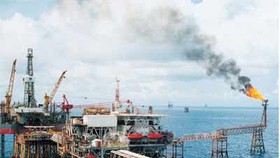 Oil exploitation drops, coal increases