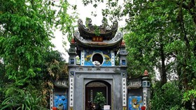 Ngoc Son Temple