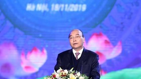 PM Nguyen Xuan Phuc addresses at the opening ceremony for the great national unity festival 2019 week. (Photo: VNA)