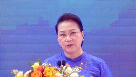 Chairwoman of the National Assembly Nguyen Thi Kim Ngan speaks at the Hoa Lac Hi-tech Park on November 23. (Photo: Sggp)