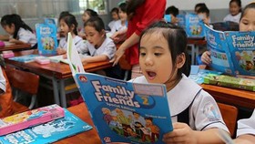 Công bố danh mục 6 cuốn sách giáo khoa lớp 1 mới môn Tiếng Anh