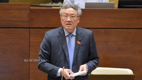 Chánh án Tòa án nhân dân Tối cao Nguyễn Hòa Bình tại phiên họp Quốc hội sáng 25-5-2020. Ảnh: QUOCHOI