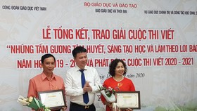 Trao giải cho tập thể, cá nhân có tác phẩm xuất sắc