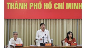 Chủ tịch UBND TPHCM Nguyễn Thành Phong: TPHCM thay đổi tư duy, cách nghĩ, cách làm để phục hồi kinh tế