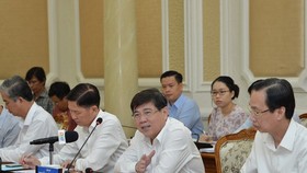 Chairman NGuyen Thanh Phong at the conference (Photo: SGGP)