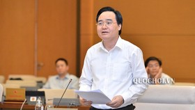 Education Minister Phung Xuan Nha at Committees of the National Assembly's working session (Photo: Quochoi)