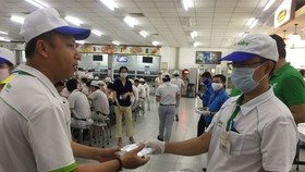 Businesses are grappling with human resource problem for post-Covid-19 when the Covid-19 has caused significant damaging impact on enterprises (Photo: SGGP)