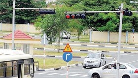 Learners of a driving training center are learning a hypothetical traffic situation (Photo: SGGP)