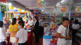 Visitors at the opening ceremony of the book festival (Photo: SGGP)
