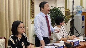 Vice Chairman of HCMC People’s Committee Duong Anh Duc delivered his speech in the conference. (Photo: SGGP)