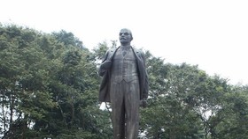 Nghe An set to build Vladimir Lenin monument