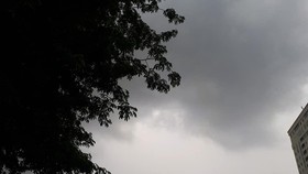 Disturbance of eastern wind triggers rains in Southern region