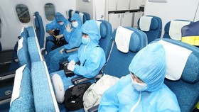 Vietnam Airlines resumes commercial flight linking Hanoi and Tokyo