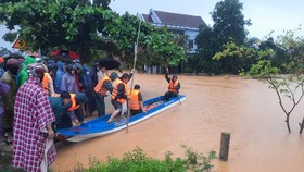 Flood death toll in central region rises to 106