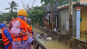 Flood dead toll rises to eight in Quang Binh Province