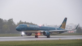 Vietnamese airlines adjusts flight schedule due to storm Molave