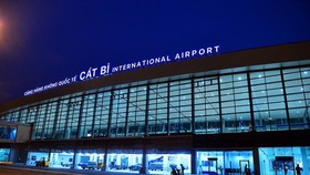 Vietnam Airlines deploys online check-in service at Cat Bi Airport
