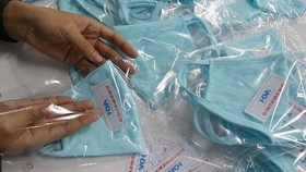 Sẽ xử phạt siêu thị không bán khẩu trang vải kháng khuẩn
