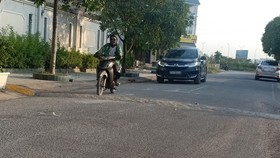 Tự ý làm gờ giảm tốc trên đường