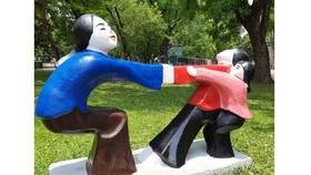 Ứng xử có nghề với không gian công cộng