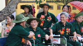 Chế độ điều dưỡng và quà tặng người có công