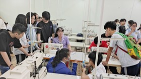 Giảm áp lực kỳ thi tuyển sinh lớp 10