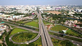Dự án cao tốc Bến Lức - Long Thành không điều chỉnh được hiệp định vay và thủ tục dự án, dẫn đến đình trệ các công việc liên quan