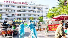 Tình người trong cơn dịch bệnh