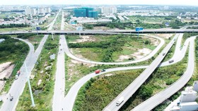 Chuyển đổi mô hình tăng trưởng kinh tế TPHCM