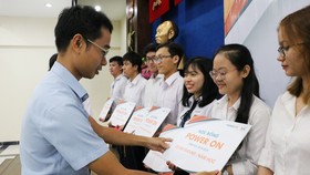 Xét 70 suất học bổng “Power on” cho sinh viên
