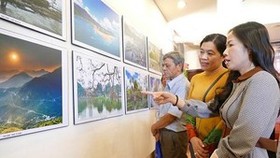Triển lãm ảnh nghệ thuật Hải Âu tuổi 30