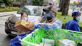 Bán hàng qua mạng: Đua khuyến mãi, quên hậu mãi