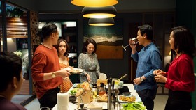 Phim Tiệc trăng máu dời lịch khởi chiếu