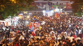 Du khách chen chân lên Đà Lạt nghỉ mát